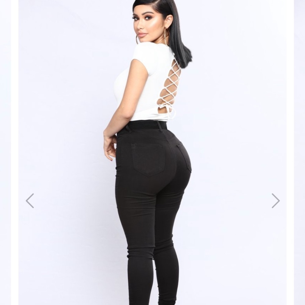 Fashion nova bodysuit